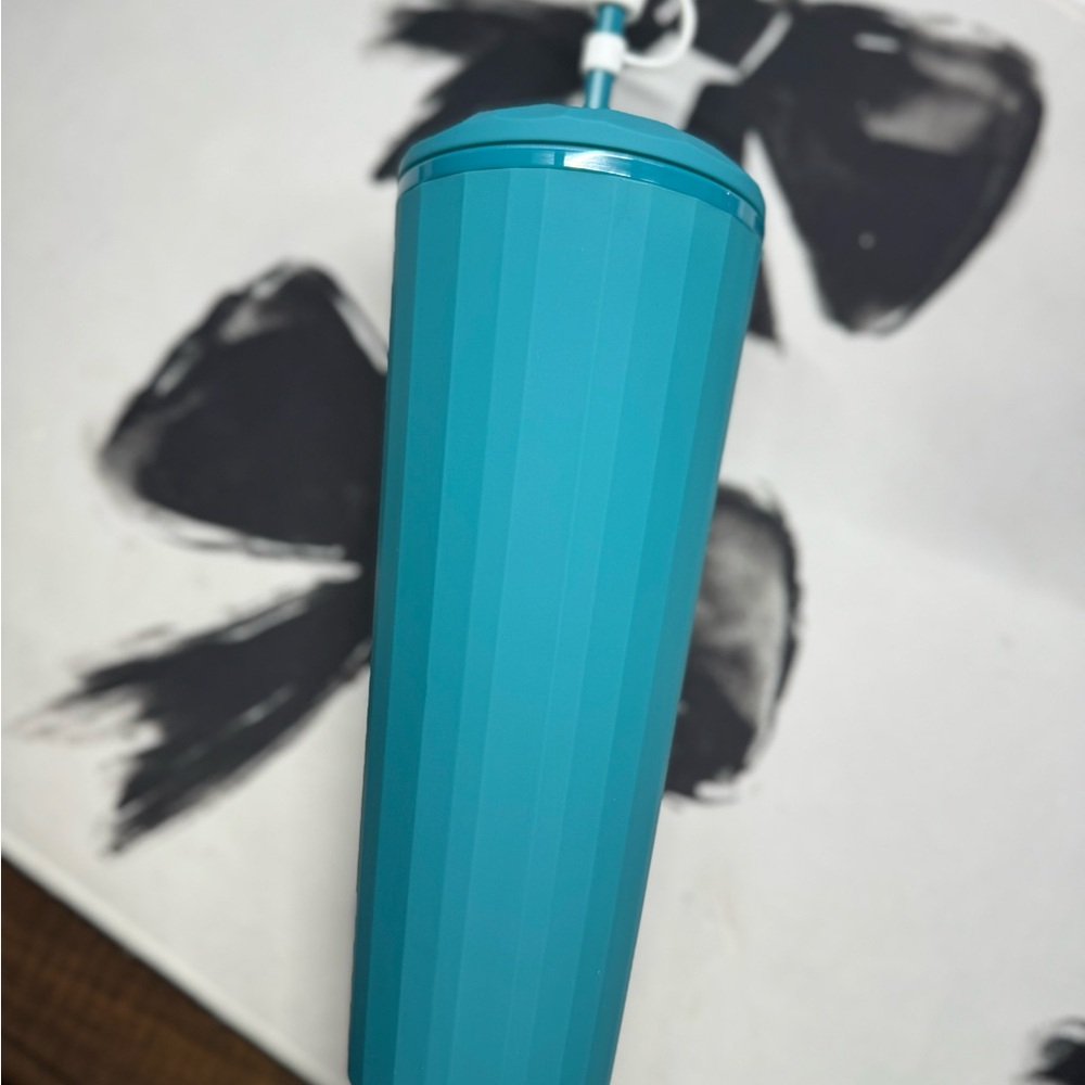 BNWT Starbucks Tumbler Matte Blue Dome Lid China Release  2022 - Picture 2 of 9